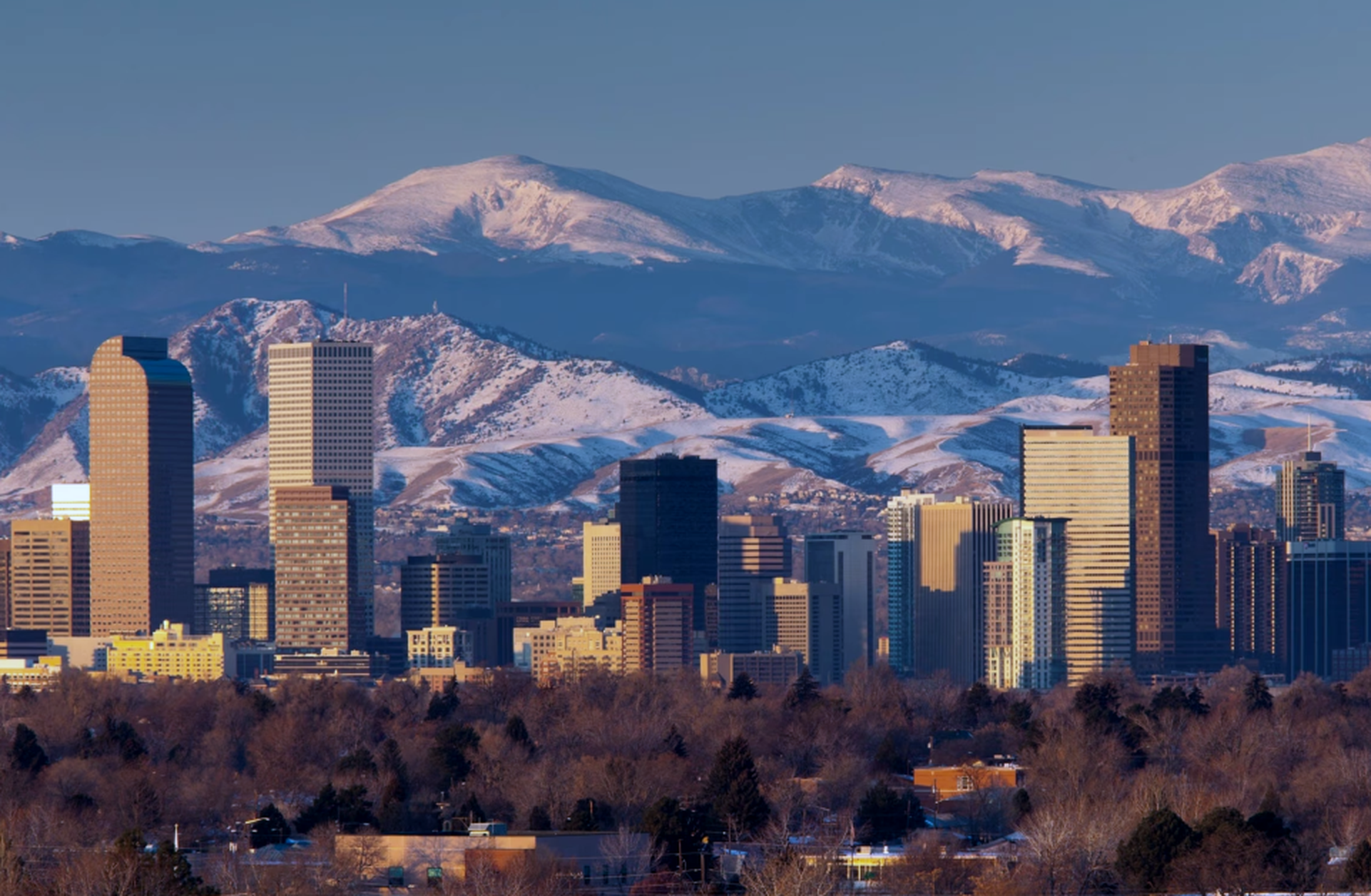 denver-skyline-still